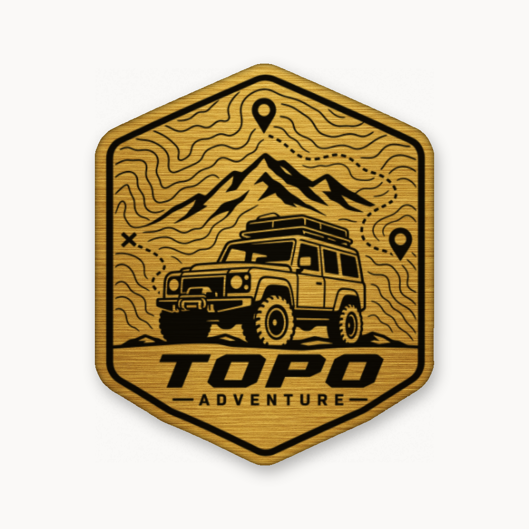 Topo Adventure Badge – Leatherette Morale Patch — Gold